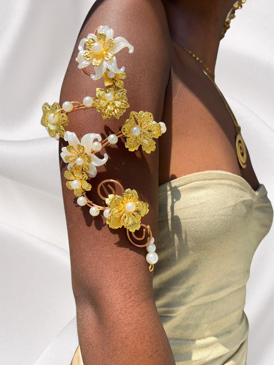 Copper pearl blossom