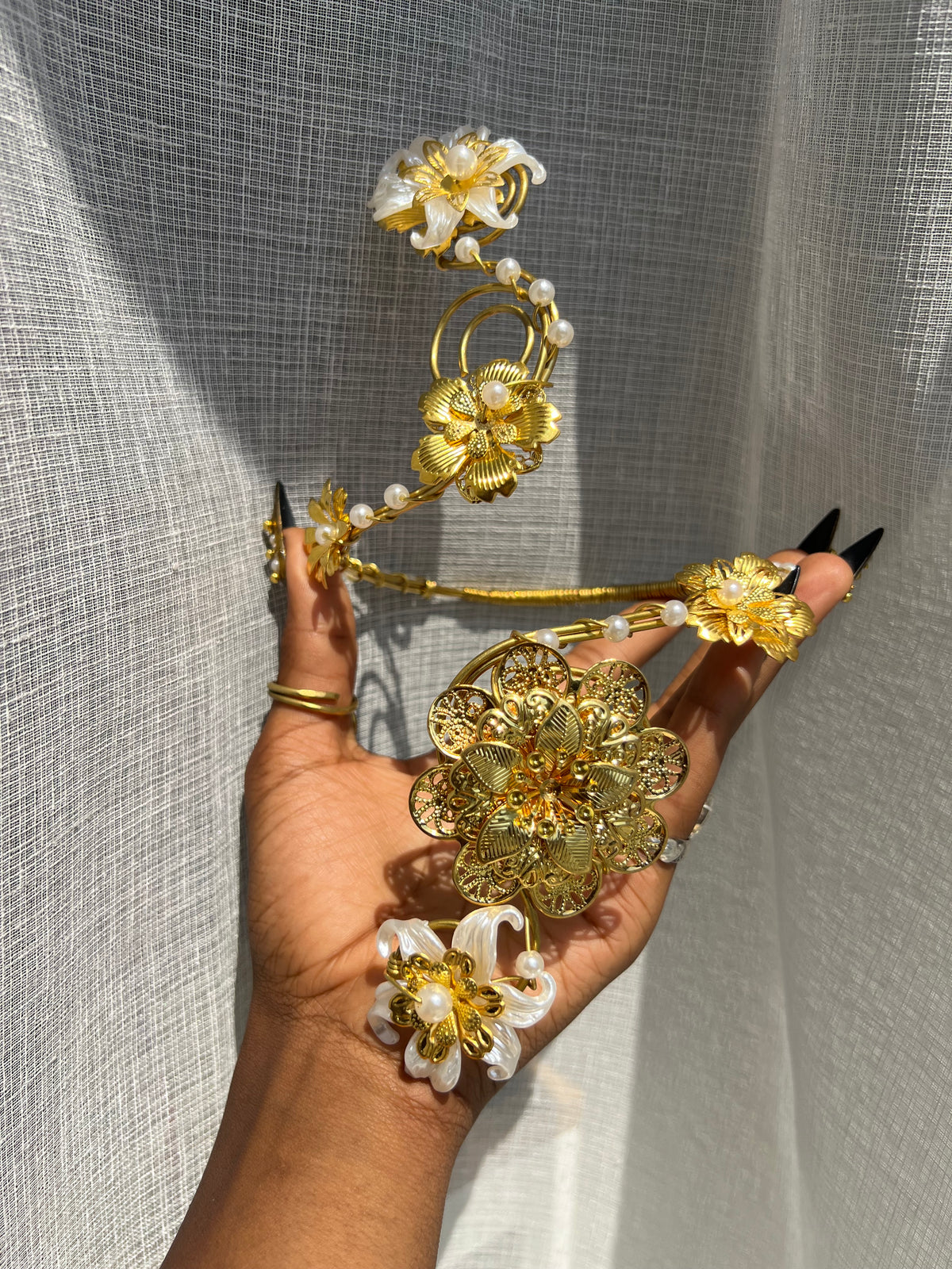 Divine Bloom