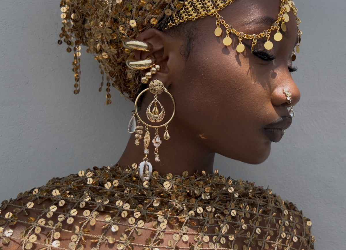 There she glows again earrings