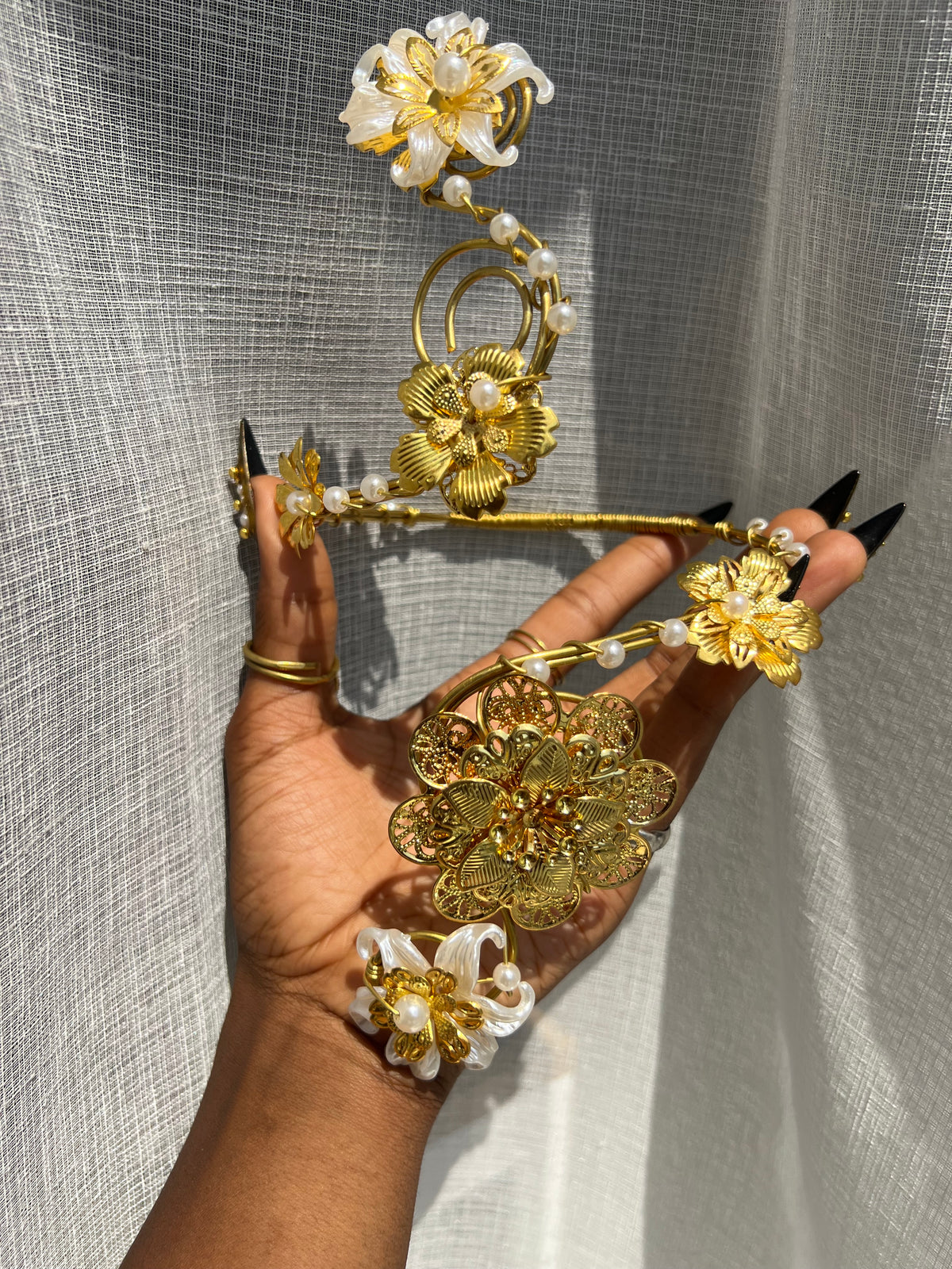 Divine Bloom