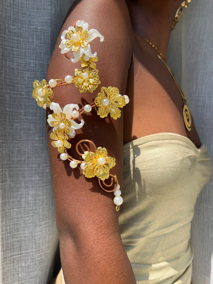 Copper pearl blossom