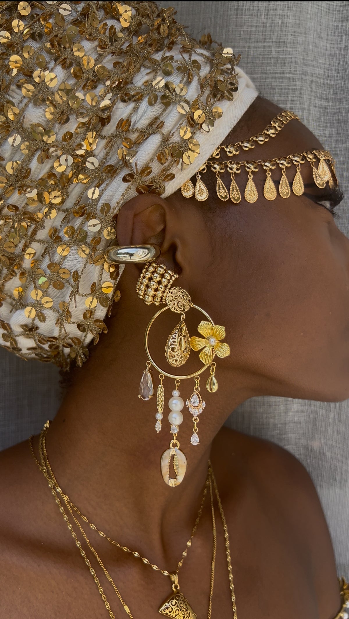 Pearl in bloom earrings